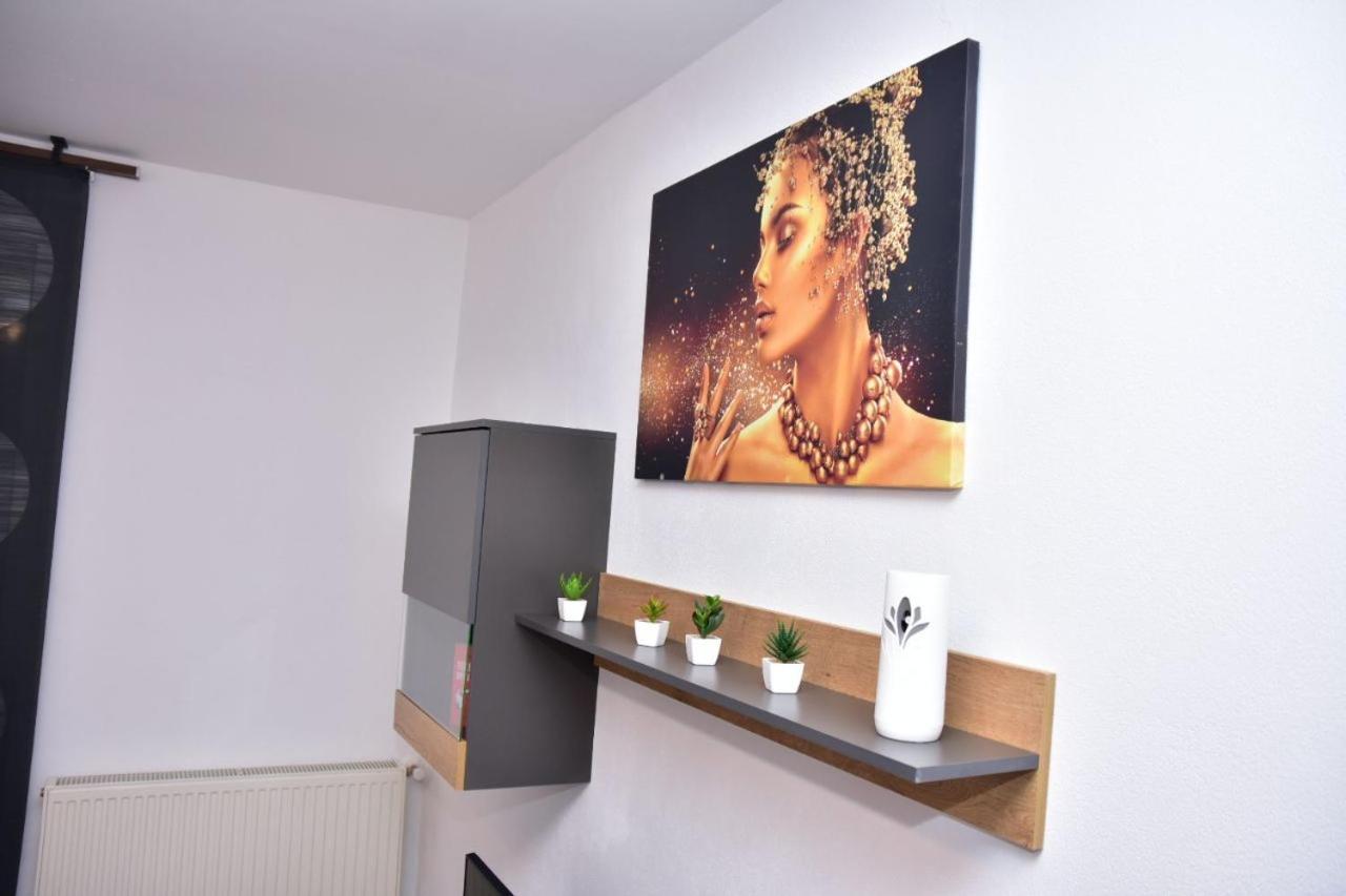 Apartament Dabe Hd Хунедоара Екстер'єр фото