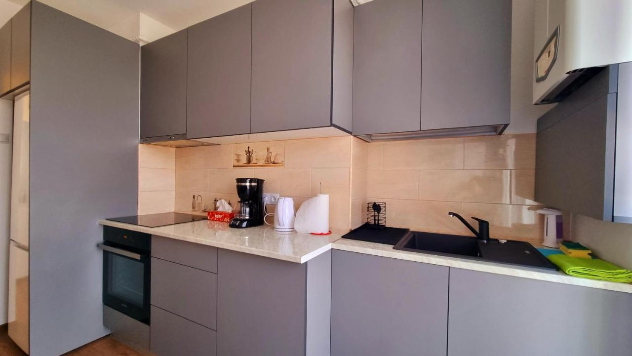 Apartament Dabe Hd Хунедоара Екстер'єр фото