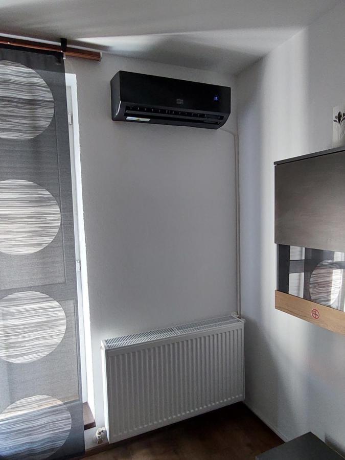 Apartament Dabe Hd Хунедоара Екстер'єр фото